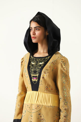 "Jungle queen" hand-embroidered gown
