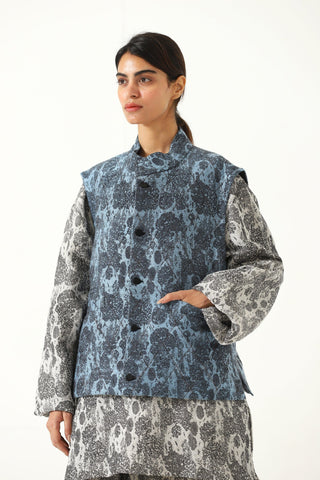 "Delhi" handwoven jacqaurd vest