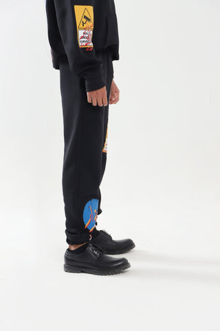 "KHABARDAR" HAND SCREEN PRINTED SWEATPANTS - Rastah