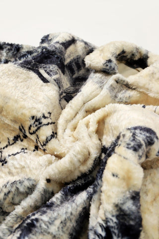 "FROM LAHORE WITH LOVE" SHERPA JACKET - Rastah