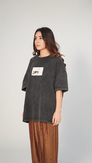 The “Zinda Aurat” acid wash patch t shirt - Rastah