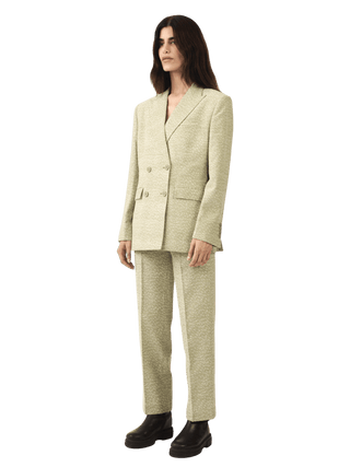 female-4