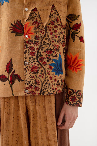 "LAHORE WITH LOVE" EMBROIDERED JACKET - Rastah